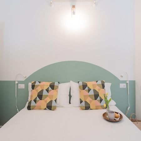 A Step From The Dome Apartment By Rent All Como Exterior foto